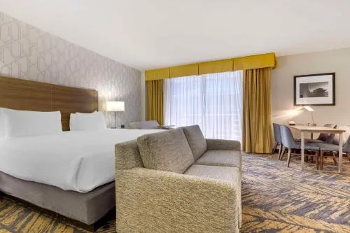 Best Western Plus Bayside Inn in El Cajon