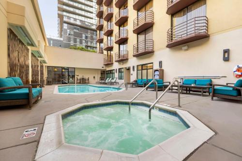 Best Western Plus Bayside Inn Image