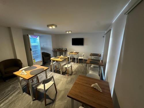 Et tv og/eller underholdning på Hotel Plaza