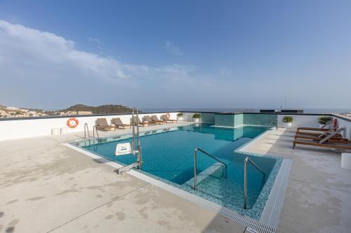 Malaga Skyline 6 Pool & Parking Free photo 5