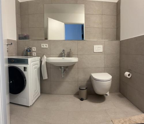 Koupelna v ubytování Guestroom Hannover Messe