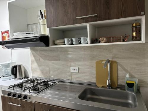 Η κουζίνα ή μικρή κουζίνα στο Tu hogar en el Eje Cafetero