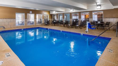 a large pool with blue water in a hotel room at Best Western Plus Pioneer Park Inn in Fairbanks