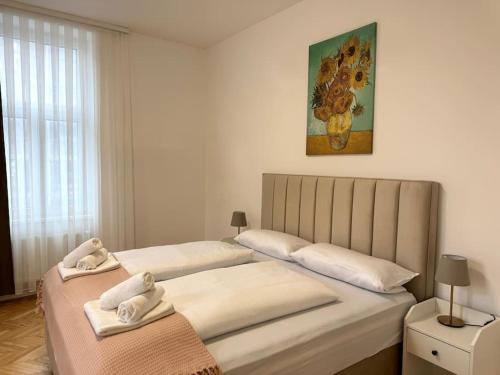 Modernes Apartment in Karlsplatz Nähe 15