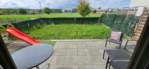 Luxury apartment Paris Poissy garden