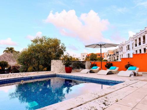 Your Private Pool, Marina Resort Hot Tub & Grounds