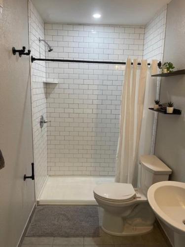 Gallery image of 1921 Osborne Suite 3 Unit A in Saint Marys