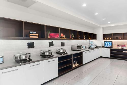 Cucina o angolo cottura di Best Western Plus Ogallala Inn