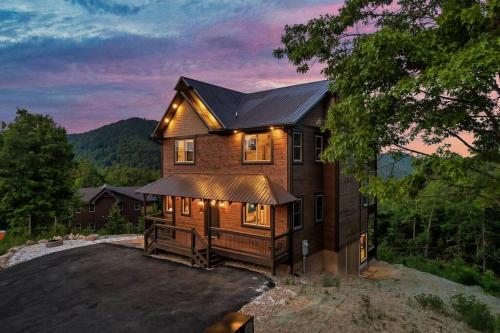 New Explorer's Hideaway,Mtn View, Firepit,Upscale photo 22