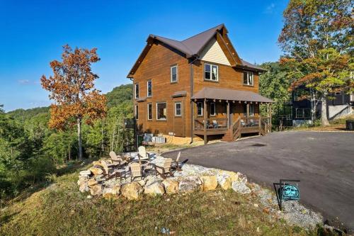 New Explorer's Hideaway,Mtn View, Firepit,Upscale photo 65