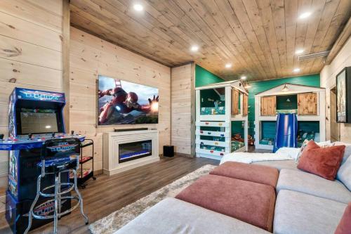 New Explorer's Hideaway,Mtn View, Firepit,Upscale photo 77