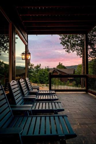 New Explorer's Hideaway,Mtn View, Firepit,Upscale photo 94