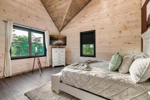 New Explorer's Hideaway,Mtn View, Firepit,Upscale photo 99