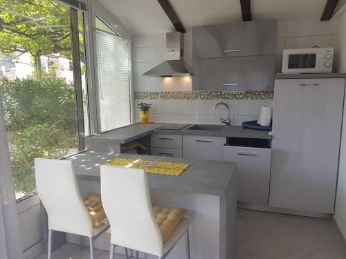 Apartments with parking space Baska, Krk - 23618