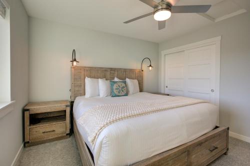 Postel nebo postele na pokoji v ubytování Burl By The Bay