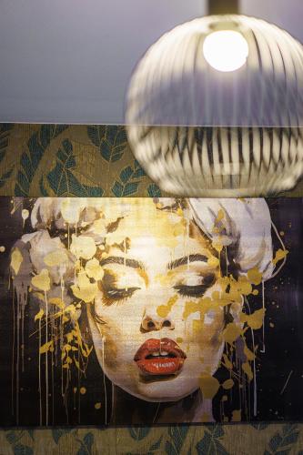 Liberty Palace Designer Central Apartment