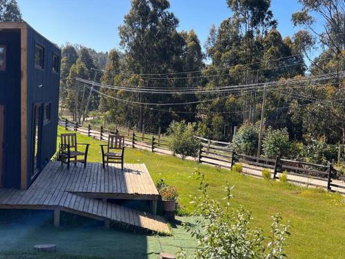 Un jardín fuera de Casa R, Cabaña Pichilemu