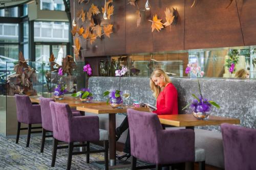 Mercure Sheffield St Paul's Hotel & Spa Image