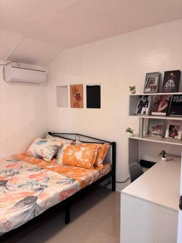 Ένα ή περισσότερα κρεβάτια σε δωμάτιο στο Eko's Crib Unit 48