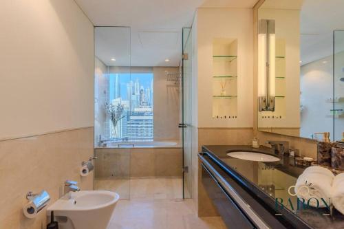 Bilik mandi di The Modern