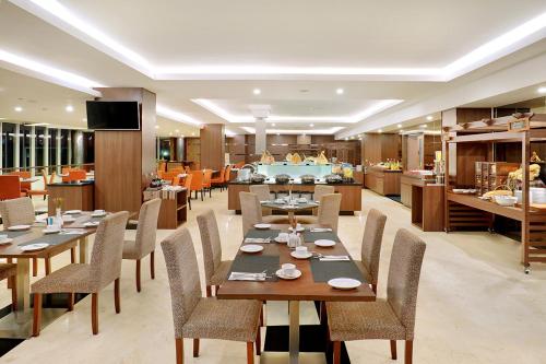 Εστιατόριο ή άλλο μέρος για φαγητό στο Aston Kupang Hotel & Convention Center