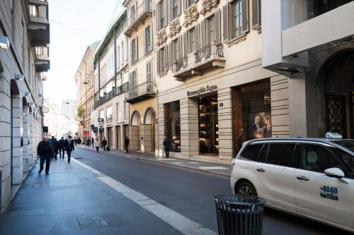Montenapoleone Suite in the heart of Milan - Best Location Possible
