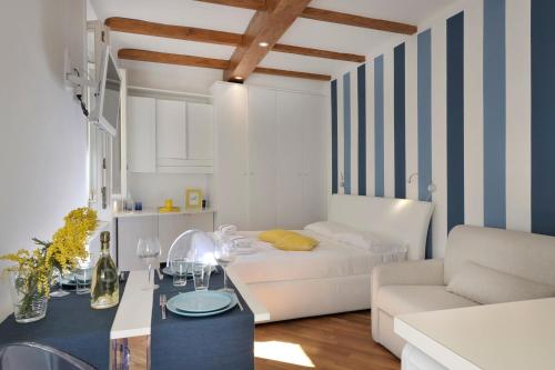 Montenapoleone Suite in the heart of Milan - Best Location Possible