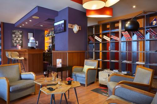 Un lugar para sentarse en ibis Annemasse-Genève
