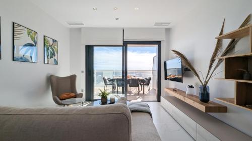 SUNSET CLIFFS superb apartment