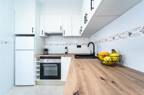 Renovated Townhouse - Rooftop, Garden & Stunning Views