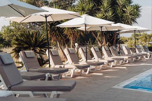 Bazén v ubytování Erofili Hotel nebo v jeho okolí