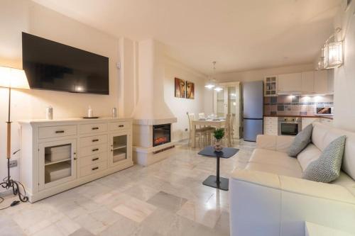 Marbella Hideaway duplex