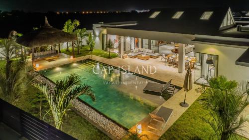 Villa d'exception avec piscine chauffée et jardin tropical