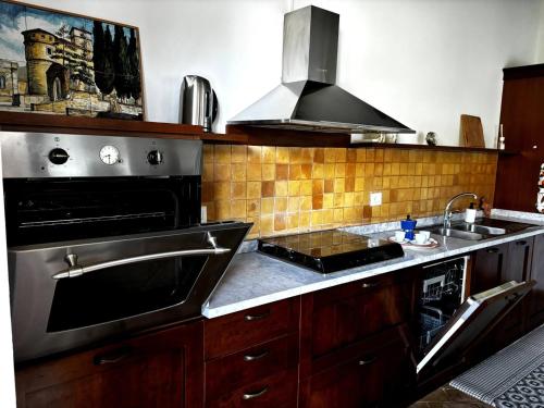 Una cocina o zona de cocina en Appartamento Aurelia