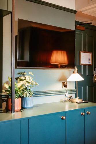 Dapur atau dapur kecil di Hand & Flower