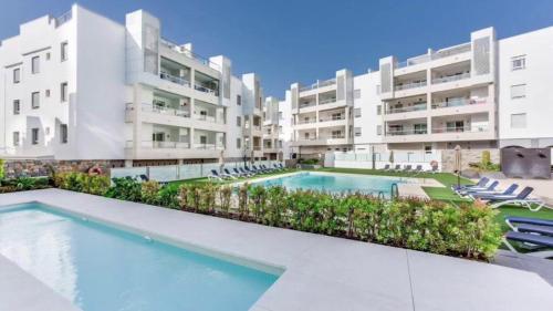 Deluxe 3 Bedroom by Aqua Apartments, Marbella