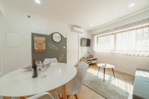 Coliseu Apartment by Hosty