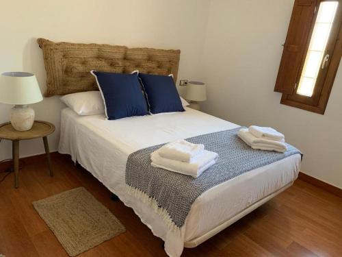 Un ou plusieurs lits dans un hébergement de l'établissement CT 354 AL - Faro's Casa Piedra - Agua Amarga - Cabo de Gata