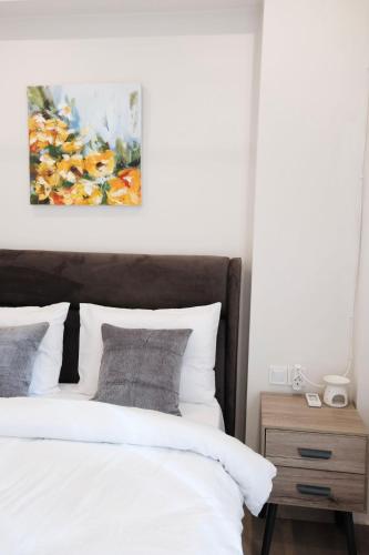 Cozy Penthouse Nearby Acropolis & Metro