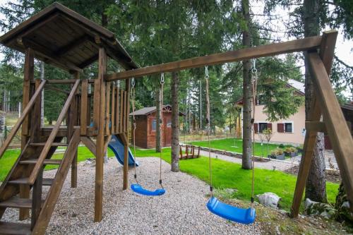 Ο χώρος παιχνιδιού για παιδιά στο Casa Foresta