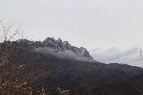 Γενική θέα στο βουνό ή θέα στο βουνό από  αυτό το δωμάτιο σε οικογενειακή κατοικία
