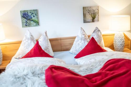 Postel nebo postele na pokoji v ubytování Das Ferienhaus Oberstdorf