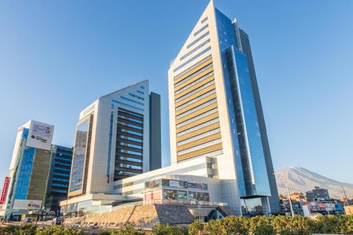 Bangunan di mana terletaknya hotel