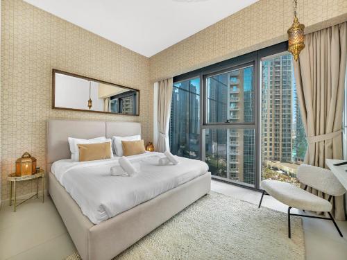 Luxurious & Spacious 2BR l Burj & Fountain Views l Walk to Dubai Mall l Pool l Gym photo 3