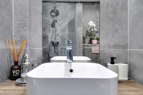 Loft Lumineux et Design - 6 Personnes Voltaire 11e