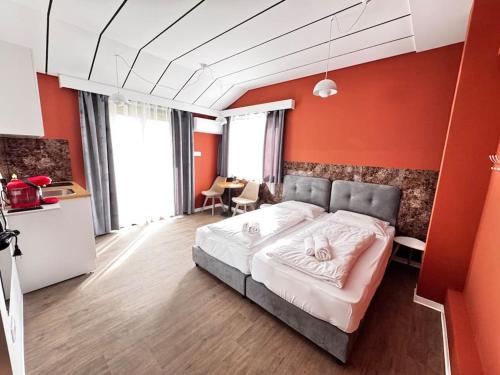 Modern Studio Nr 10 private Kitchenette and Bathroom