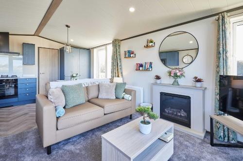 Χώρος καθιστικού στο Host & Stay - Kinara Lodge