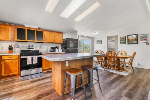 Gallery image of The Sweet Retreat by Simple Life Rentals in Sturgeon Bay