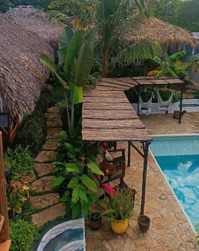 Piscina di Hotel Cabañas Puesta del Sol o nelle vicinanze