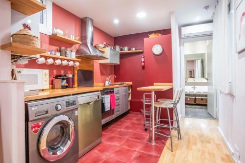 EL BORN - Barcelona - Port 5 pax 2 bedrooms